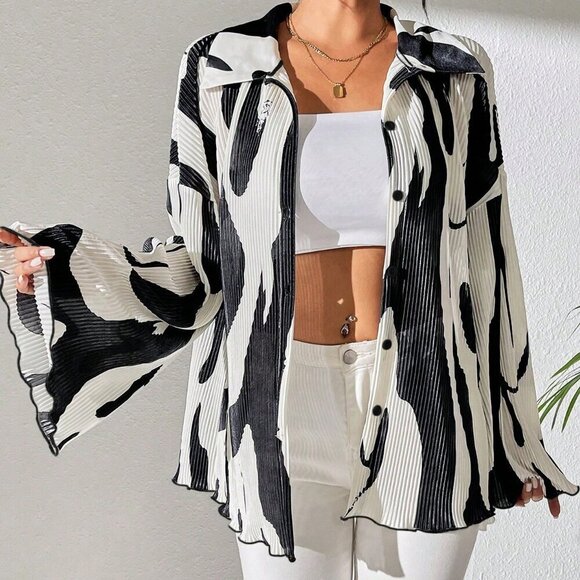 Apricot Casual Women's Loose Fit Drop Shoulder Long Sleeve Pleated Shirt - Picture 5 of 6